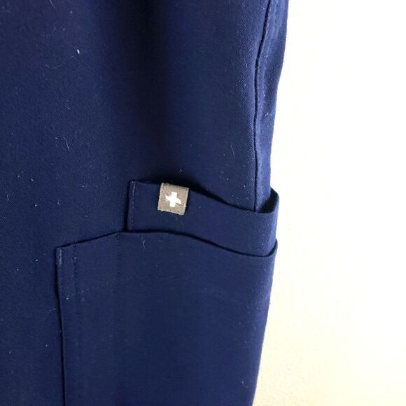 Women's Figs Navy Blue Medical Tech Drawstrinf Cargo Pants Size XS - Picture 5 of 10